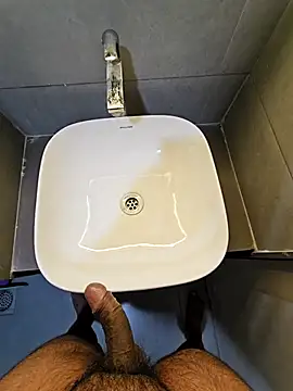 rahulGJ03 online show from March 14, 8:38 pm