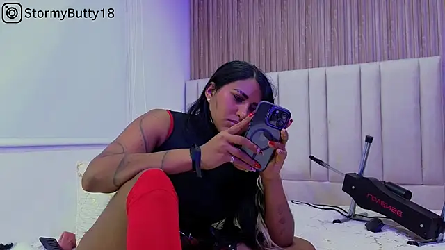 StormyButty18 online show from February 23, 1:02 am
