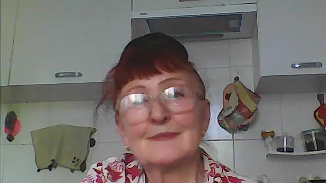TanyaSweet634 online show from May 12, 5:04 am