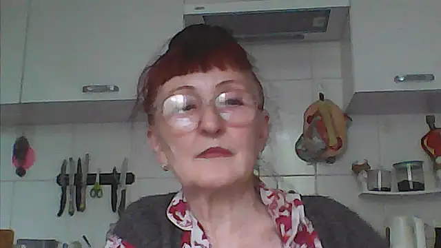 TanyaSweet634 online show from May 15, 5:14 am