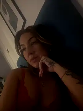 Busty-Bambi online show from September 17, 10:00 pm