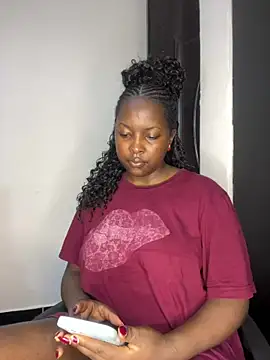 prettiepearl online show from April 29, 3:43 am