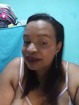 Snapshot of _violetta_- chatting on June 26, 2:54 pm violetta - online show from June 26, 2:54 pm