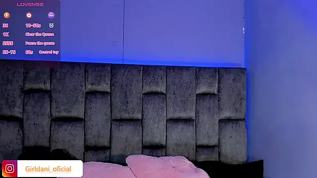 Liittle foxxxy online show from January 28, 5:22 am