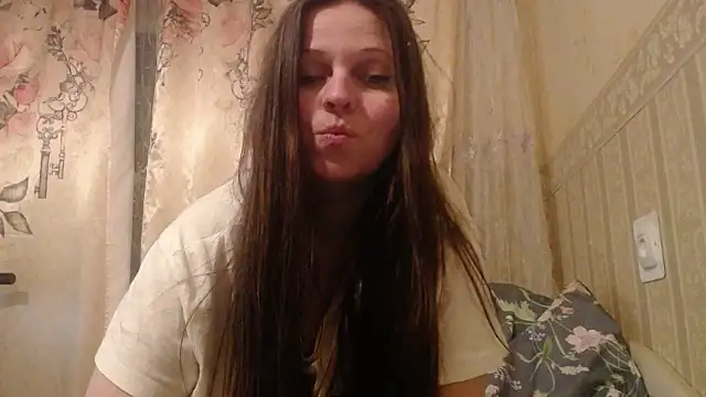 CatMelissa online show from April 20, 9:49 pm