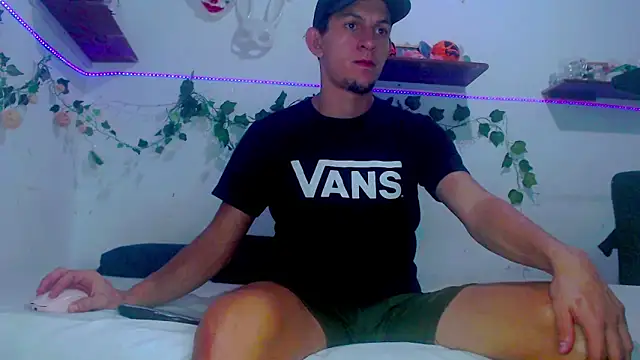 meridandwither online show from December 6, 12:12 am