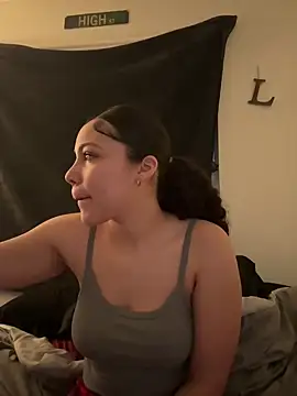 Snapshot of ladylavish chatting on February 3, 3:53 am ladylavish online show from February 3, 3:53 am