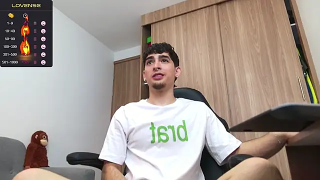 zenn rush1 online show from December 18, 12:07 pm