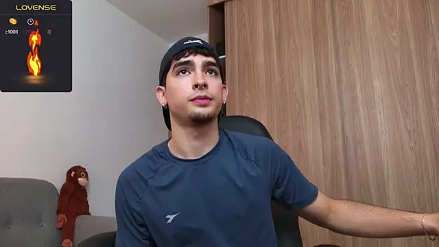 zenn rush1 online show from December 23, 12:30 pm