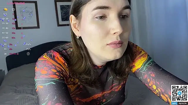 Maria Bowie online show from December 19, 12:23 pm