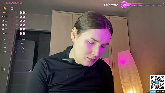 Maria Bowie online show from October 8, 7:28 am