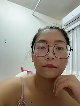 Snapshot of wt0314 chatting on March 26, 2:00 pm wt0314 online show from March 26, 2:00 pm