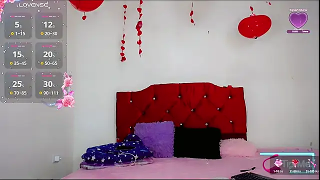 Snapshot of Gabyqueen70 chatting on February 25, 3:09 am Gabyqueen70 online show from February 25, 3:09 am