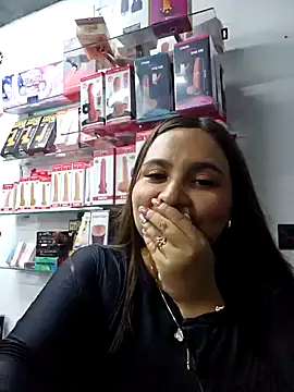 Snapshot of sofiafantasy chatting on December 25, 12:27 am sofiafantasy online show from December 25, 12:27 am