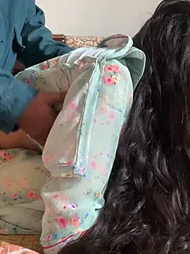 HotRiyacpl online show from December 22, 10:12 am