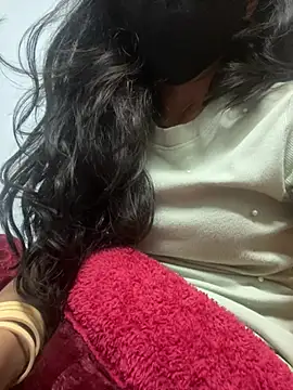 HotRiyacpl online show from February 10, 5:39 pm