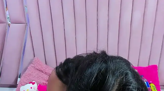 nathalia pink online show from December 27, 8:07 pm