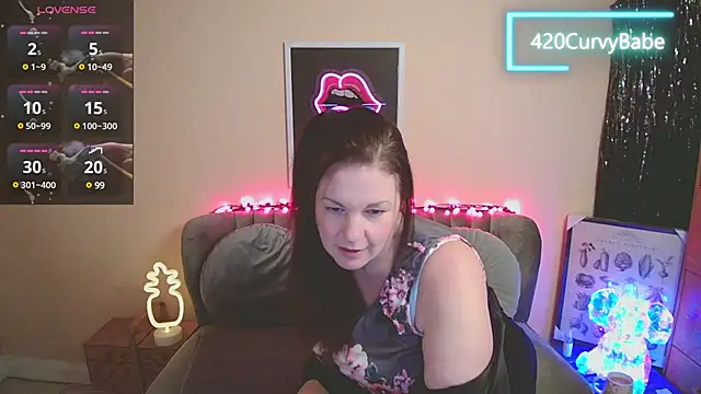 Snapshot of 420Curvybabe chatting on January 20, 8:40 pm 420Curvybabe online show from January 20, 8:40 pm