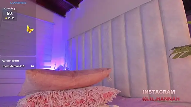 lil hanna18 online show from January 16, 3:24 pm