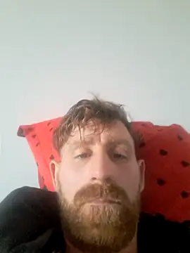 Snapshot of benalexa1992 chatting on March 5, 2:57 pm benalexa1992 online show from March 5, 2:57 pm