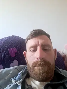 Snapshot of benalexa1992 chatting on March 8, 1:48 pm benalexa1992 online show from March 8, 1:48 pm