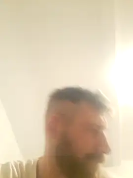 Snapshot of benalexa1992 chatting on March 9, 8:24 pm benalexa1992 online show from March 9, 8:24 pm