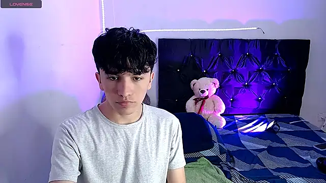 benji hoter online show from September 20, 5:47 pm