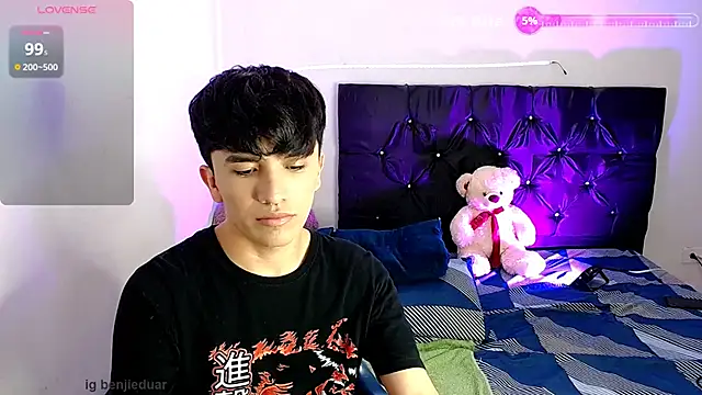 benji hoter online show from September 23, 9:40 pm