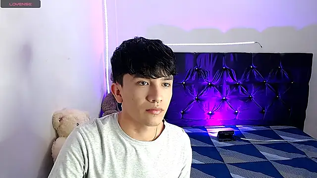 benji hoter online show from October 18, 10:21 pm