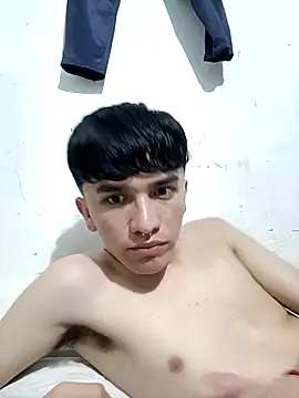 benji hoter online show from November 27, 12:35 am