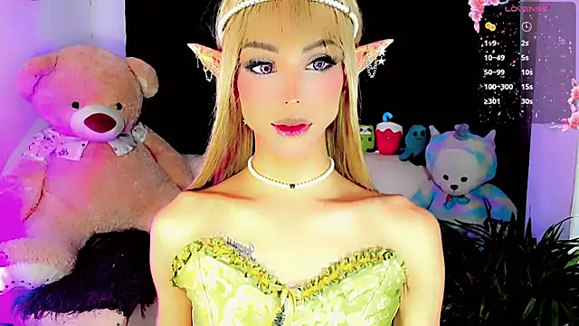 dollswit01 online show from December 19, 3:24 am