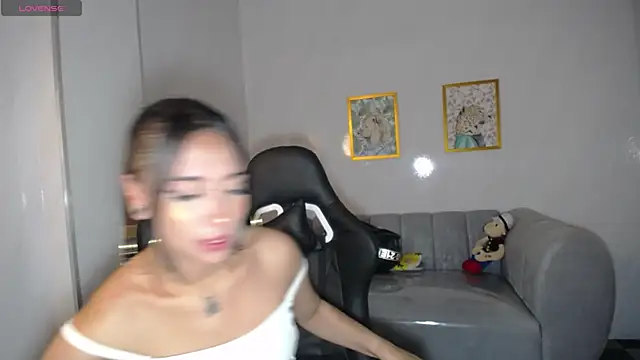  ella b online show from January 14, 7:53 pm