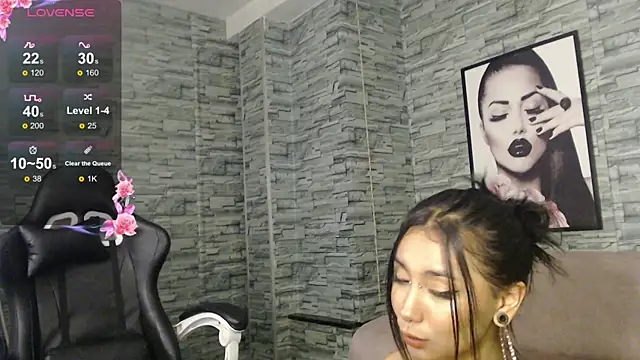  ella b online show from March 8, 6:21 am