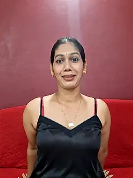 Garima G online show from October 12, 4:50 pm