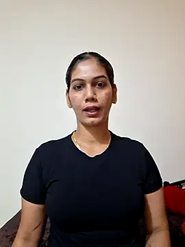 Garima G online show from April 3, 9:18 am