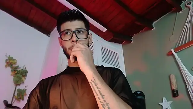 Colby brown03 online show from November 15, 8:38 pm