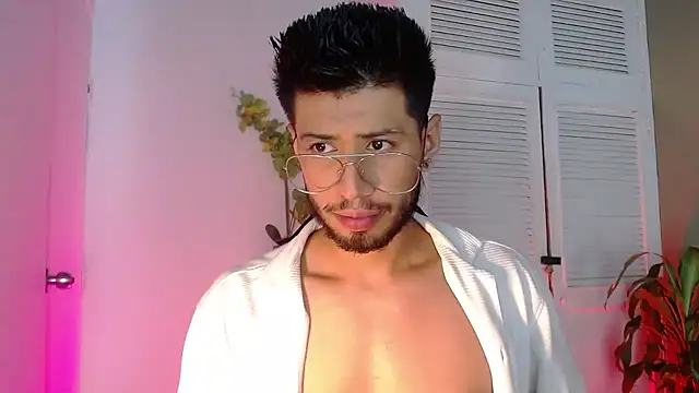 Colby brown03 online show from November 21, 7:34 pm