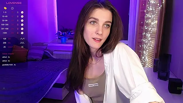 Snapshot of Abigail_Wills chatting on March 1, 1:22 am Abigail Wills online show from March 1, 1:22 am