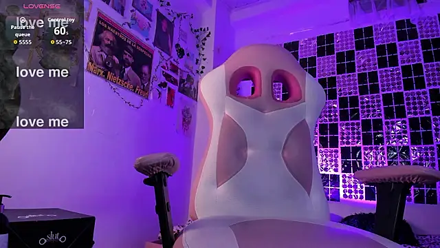 Snapshot of sweet_Samx chatting on February 1, 5:50 am sweet Samx online show from February 1, 5:50 am