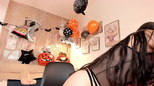 Eliz jane online show from October 25, 12:56 pm