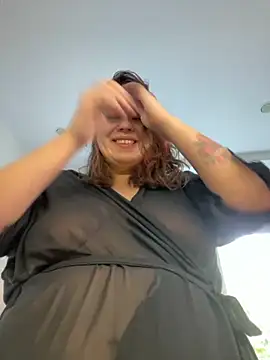 Snapshot of SuzieMurray chatting on September 26, 10:19 am SuzieMurray online show from September 26, 10:19 am