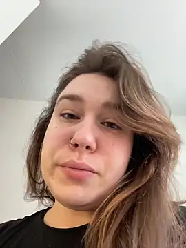 SuzieMurray online show from March 4, 8:20 am