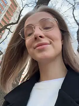 CaseyStar online show from January 8, 9:21 am