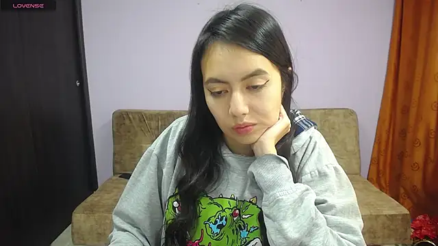 Snapshot of _Allison_sweet_ chatting on January 18, 2:47 am Allison sweet online show from January 18, 2:47 am
