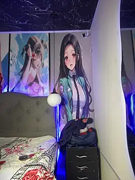 Snapshot of Im_Little chatting on January 3, 4:00 am Im Little online show from January 3, 4:00 am