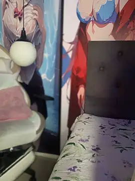 Snapshot of Im_Little chatting on February 6, 3:48 am Im Little online show from February 6, 3:48 am