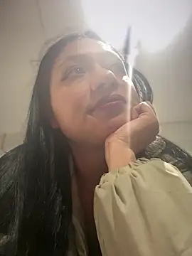 Snapshot of Im_Little chatting on October 12, 3:05 am Im Little online show from October 12, 3:05 am