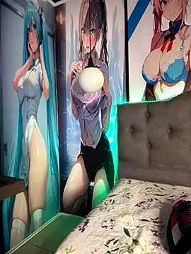 Snapshot of Im_Little chatting on November 5, 3:17 am Im Little online show from November 5, 3:17 am