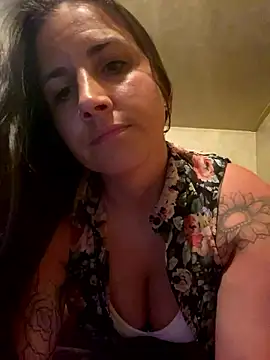 Snapshot of maexmaeee chatting on September 28, 4:29 am maexmaeee online show from September 28, 4:29 am