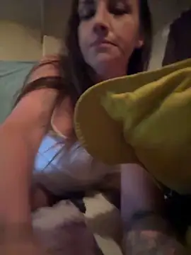 Snapshot of maexmaeee chatting on February 10, 10:52 am maexmaeee online show from February 10, 10:52 am